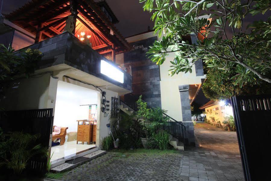 Surya Inn Kuta Lombok Esterno foto