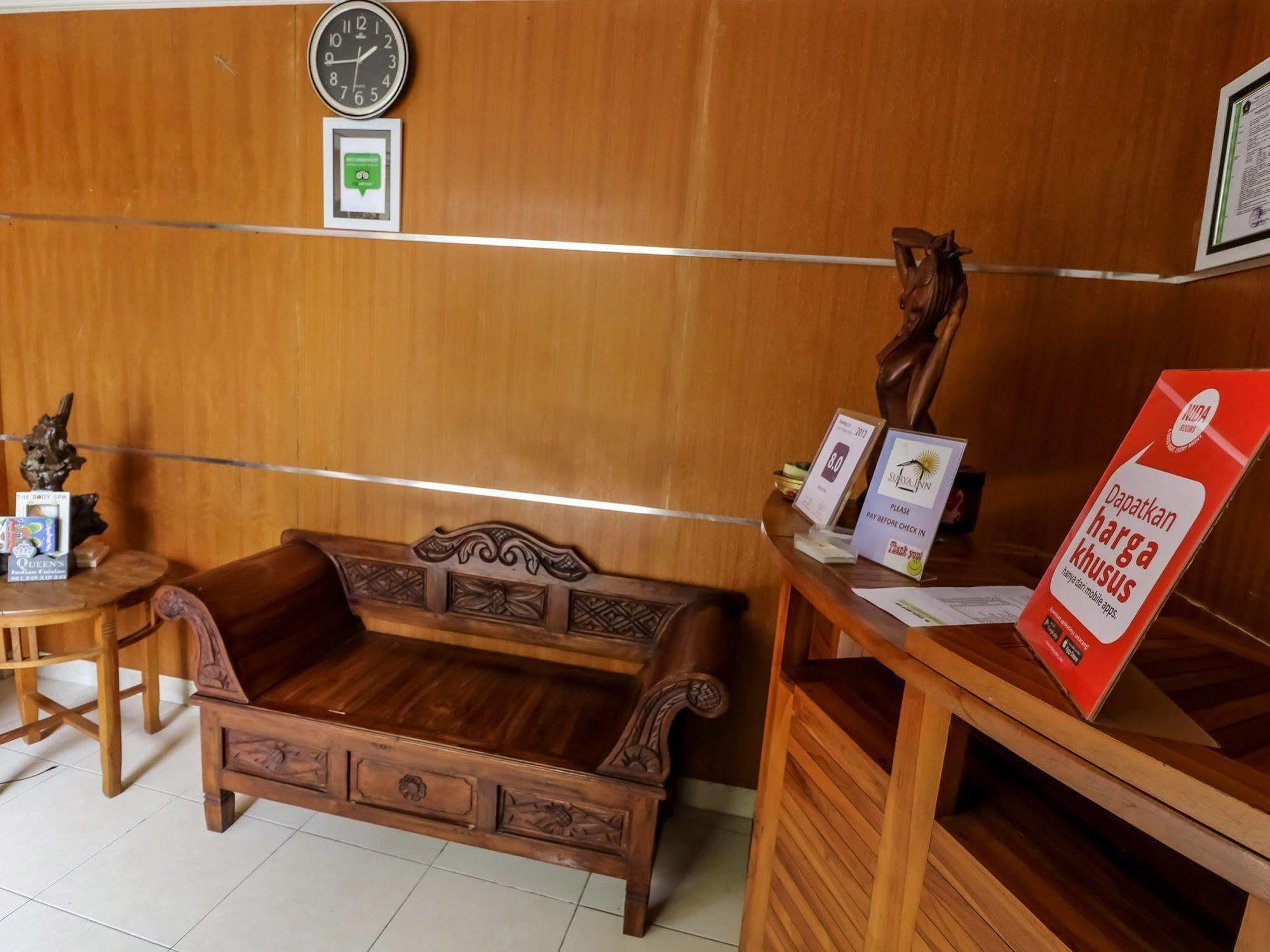Surya Inn Kuta Lombok Esterno foto